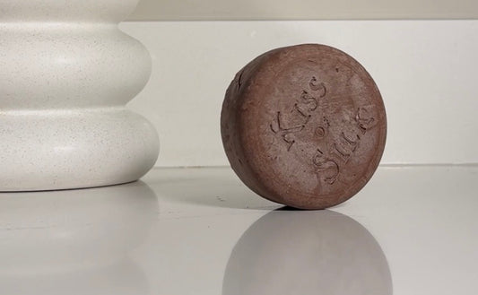 Amber + Cashmere Crème — pH-Balanced Body Wash Bar (Winter '25)